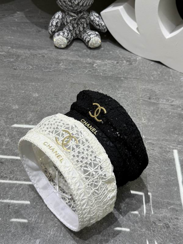 Chanel beret dx10
